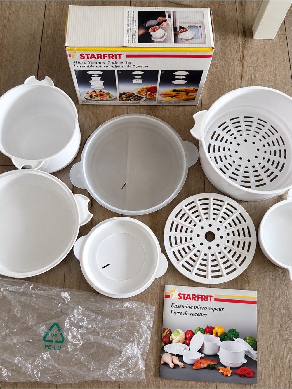 Starfrit Micro Steamer 7Piece Set Microwave Steam Cookingw/ Box/Recipe Book